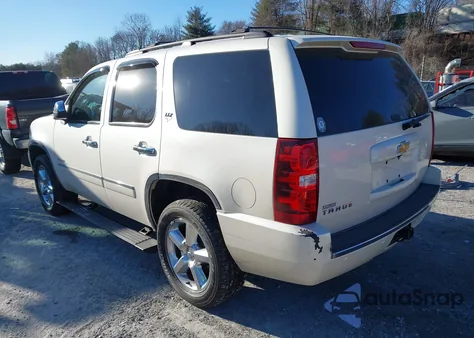 2013 Chevrolet Tahoe Ltz из США, поврежденный, VIN 1GNSKCE08DR374054